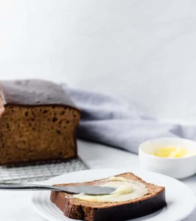 Paleo Sandwich Bread Nut-free | kickassbaker.com #paleo #sandwichbread #breadrecipe #nutfree #cleaneats #kickassbaker #glutenfree #dairyfree
