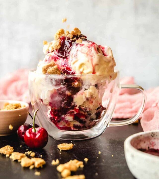 The crunchy graham cracker crumble adds a nice crunch to this bourbon cherry cheesecake ice cream sundae.