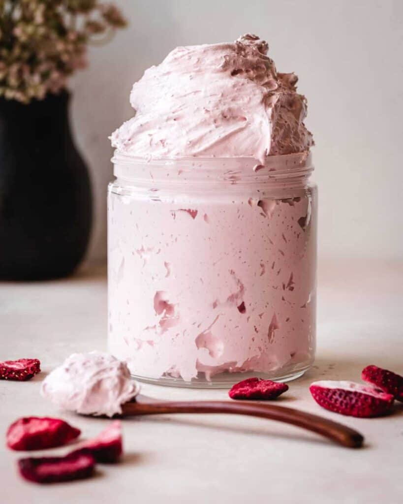 Strawberry Marsmallow Fluff Recipe Kickass Baker