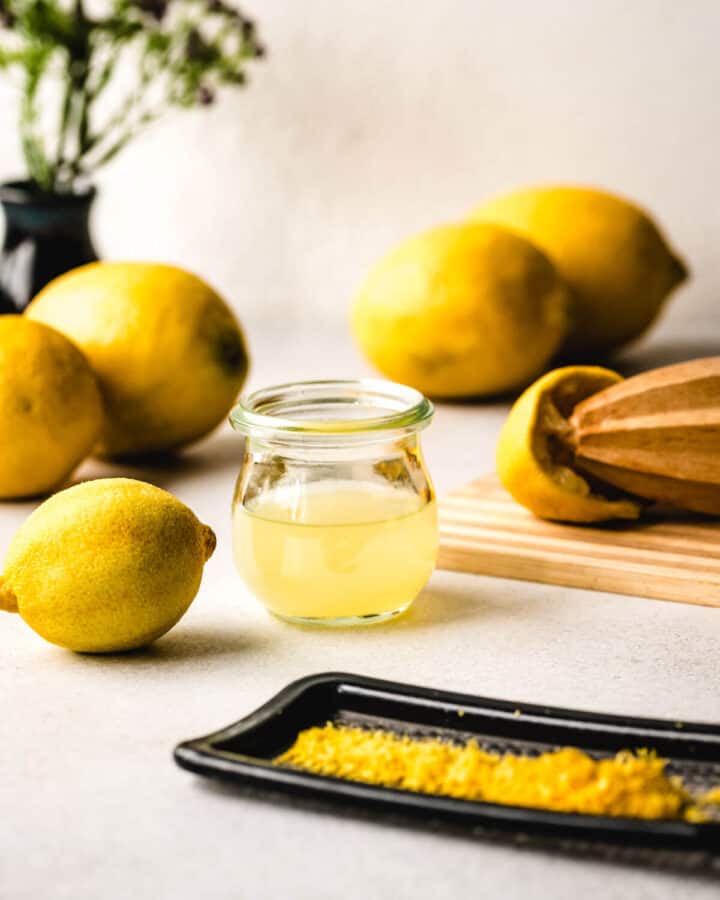 How Long Do Lemons Last in the Fridge? Kickass Baker